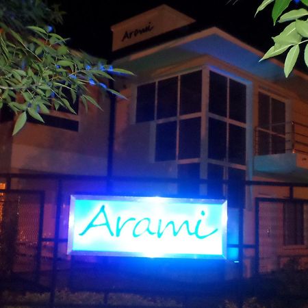 Complejo Arami Apart Colón エクステリア 写真